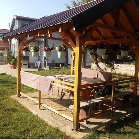 Villa & Apartments Petkoski Ohrid Luaran gambar